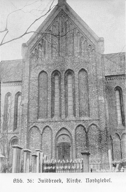 Abb. 36: Zuidbroek, Kirche. Nordgiebel.
