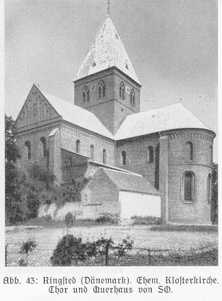 Abb. 43: Ringsted (Dänemark). Ehem. Klosterkirche. Chor und Querhaus von SO.